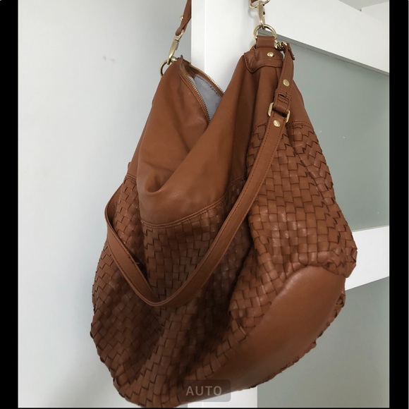 Steve Madden Handbags - Steve Madden Hobo bag